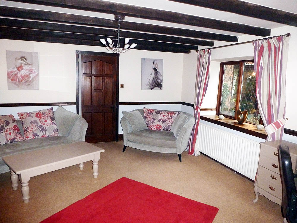 Lambourne House Ashtree Court